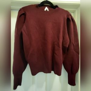 Poofy sleeve sweater in burgandy